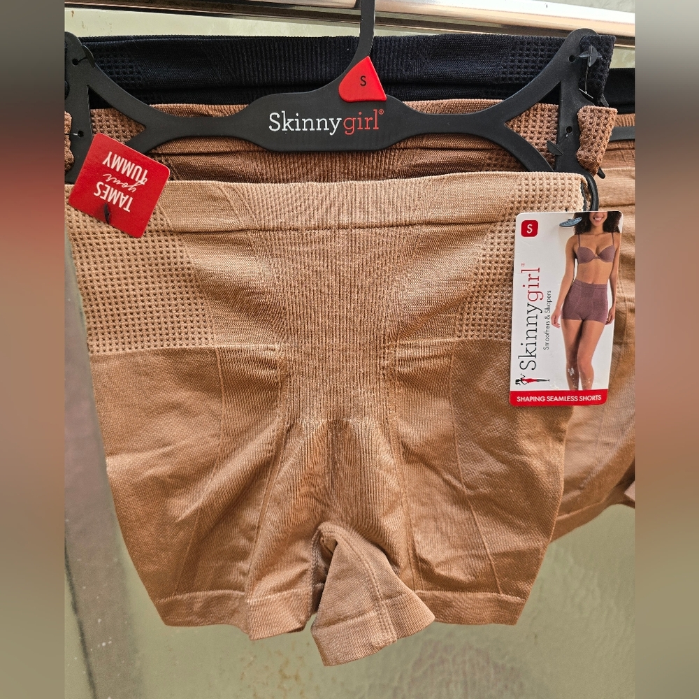 NWT Skinnygirl Smoothers & Shapers 3PK Shapewear set. S, M, L. Tames Tummy. $35 - Picture 10 of 13
